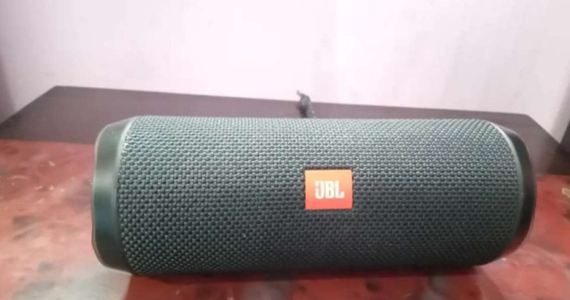 jbl-speaker-big-0