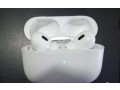 airpods-small-1